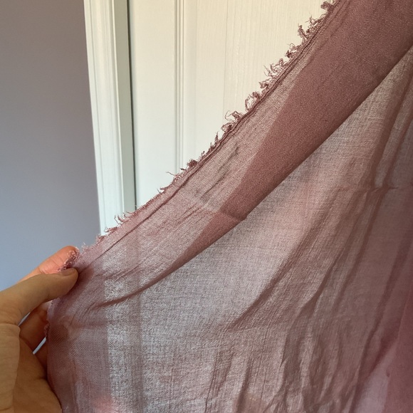 Gap Dusty Pink Scarf - Picture 3 of 7
